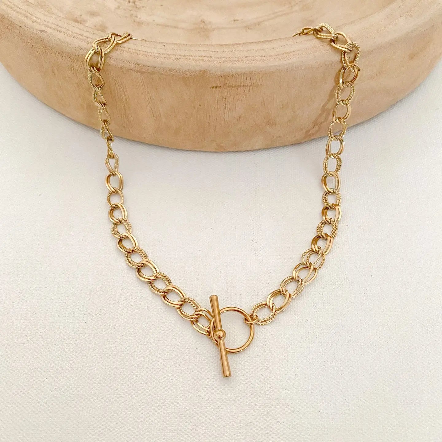 Link Chain w/ Toggle Closure