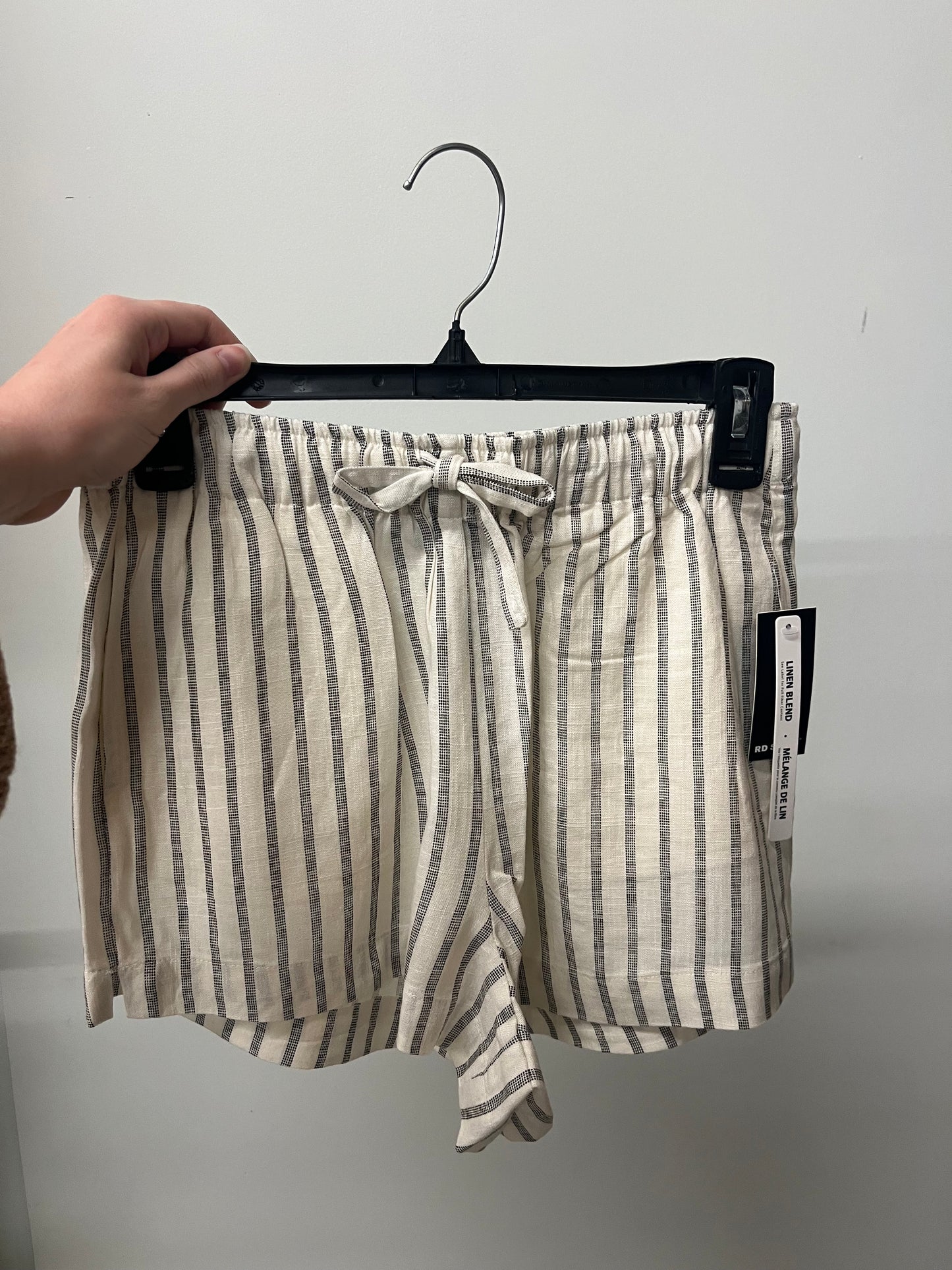 Marla Shorts-Cream