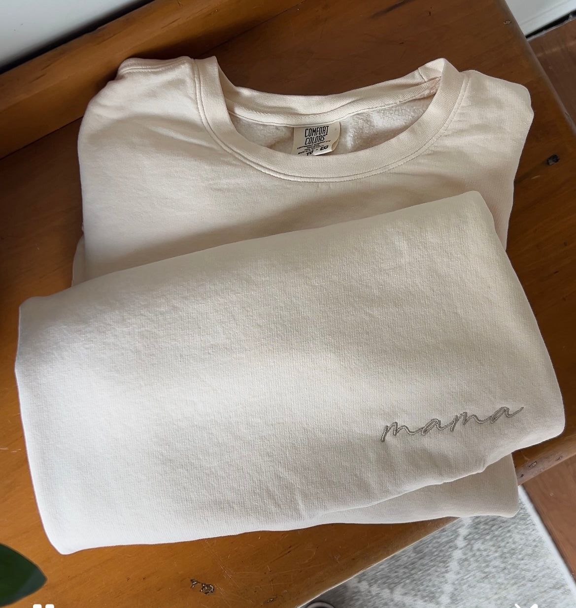 MaMa embroidered sweatshirt-Beige