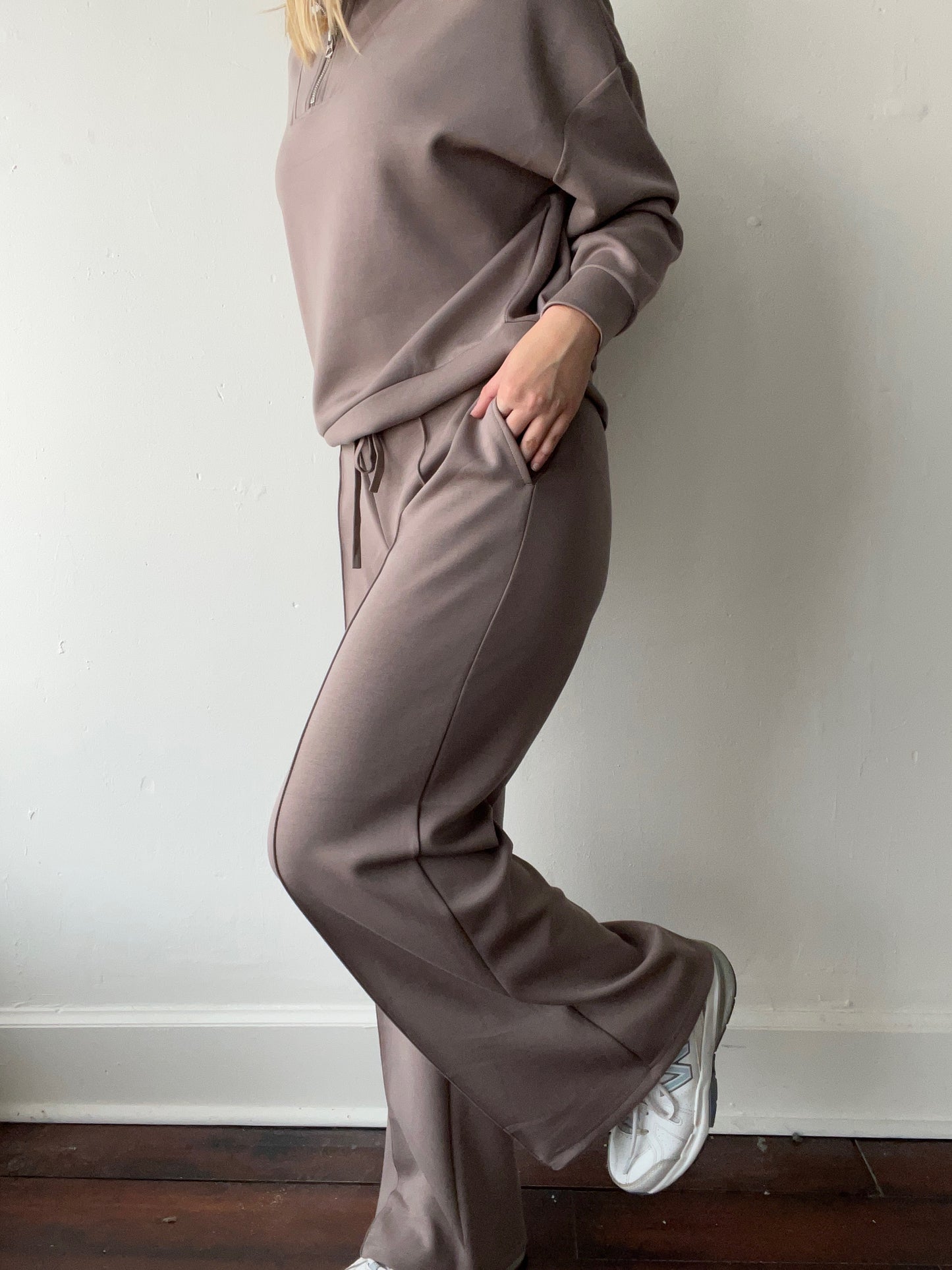 Prida Scuba Straight Leg Pant-Fog