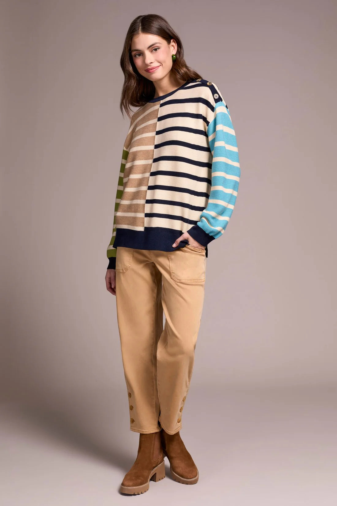 MULTI STRIPE LIGHTWEIGHT CREWNECK SWEATER