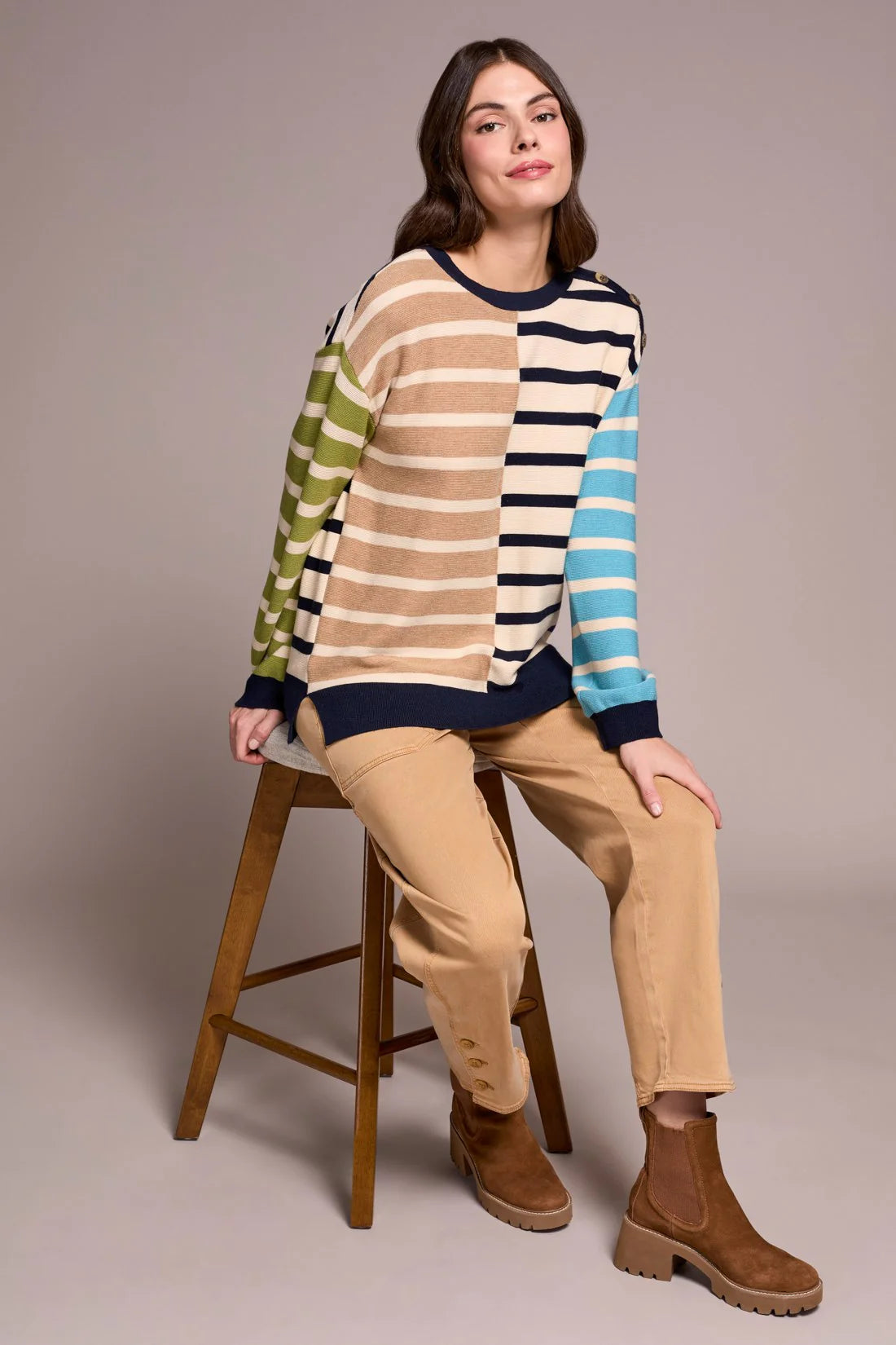 MULTI STRIPE LIGHTWEIGHT CREWNECK SWEATER