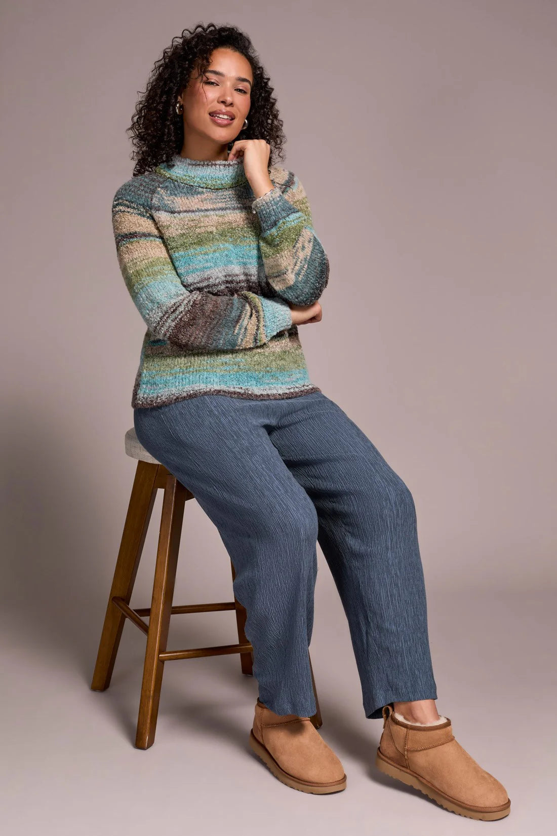 BOUCLE YARN MOCK NECK PUFF SLEEVE SWEATER