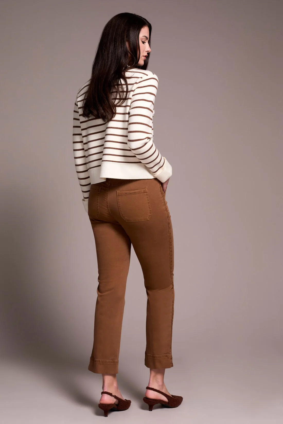 COMFORT STRETCH PULL-ON KICK FLARE ANKLE PANTS-WALNUT
