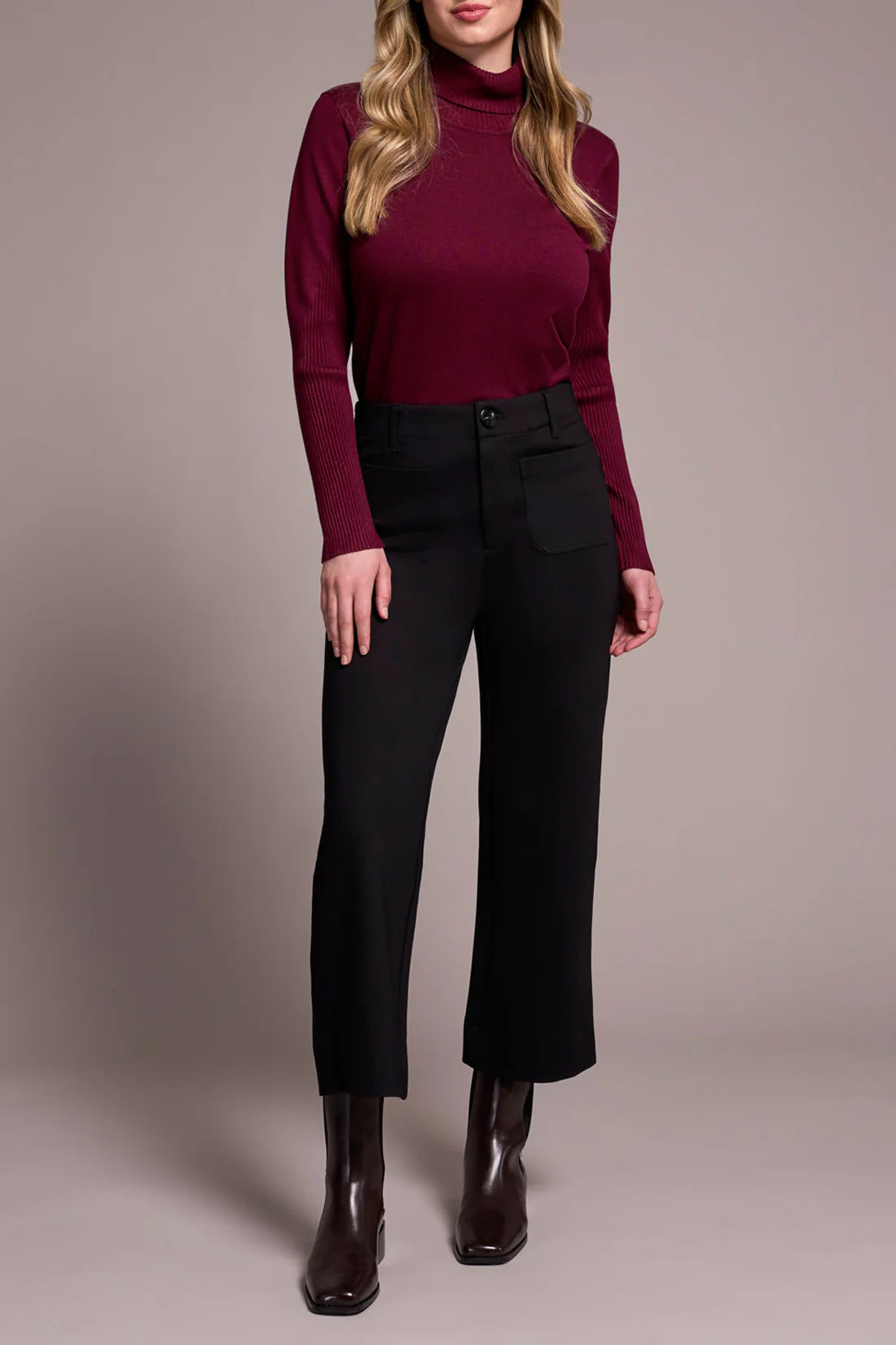 TRIBAL HIGH RISE STRETCHY CAPRI-BLACK