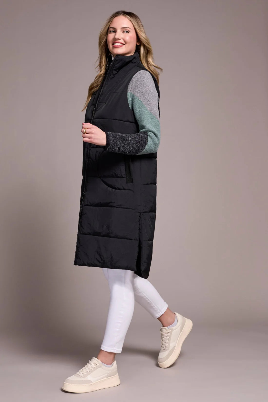 LONG ZIP-FRONT QUILTED VEST-BLACK