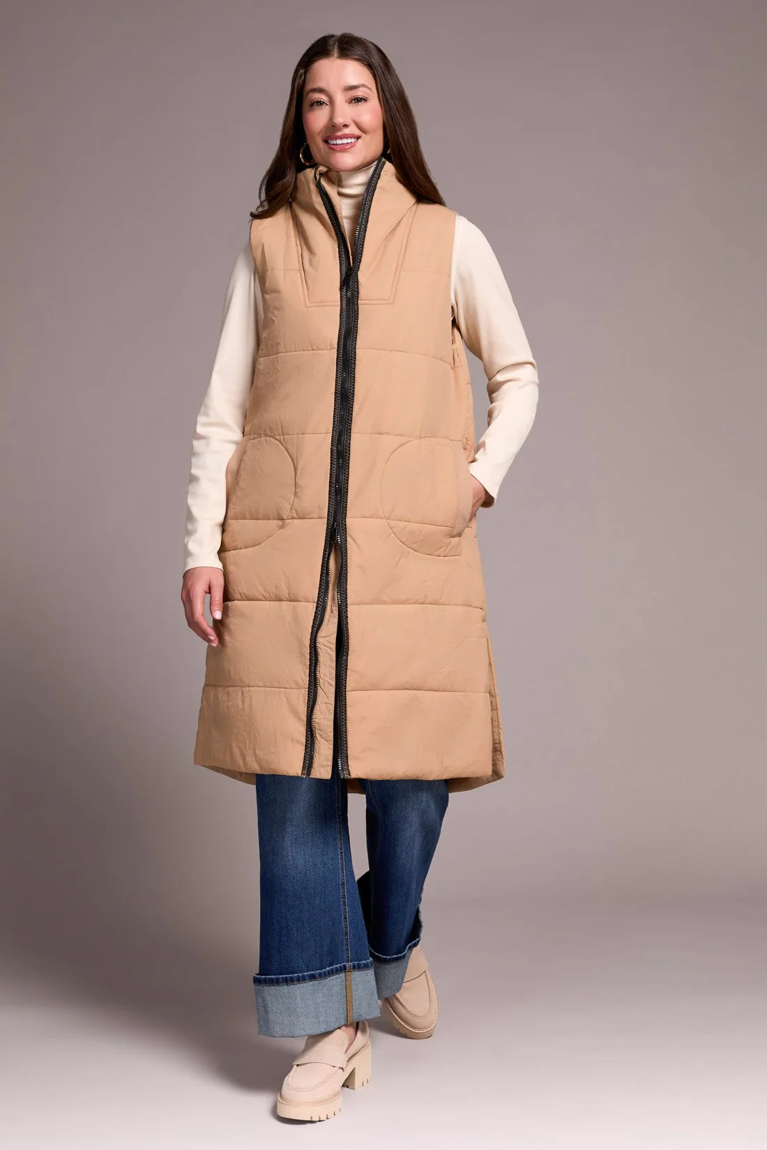 LONG ZIP-FRONT QUILTED VEST-ICE LATTE