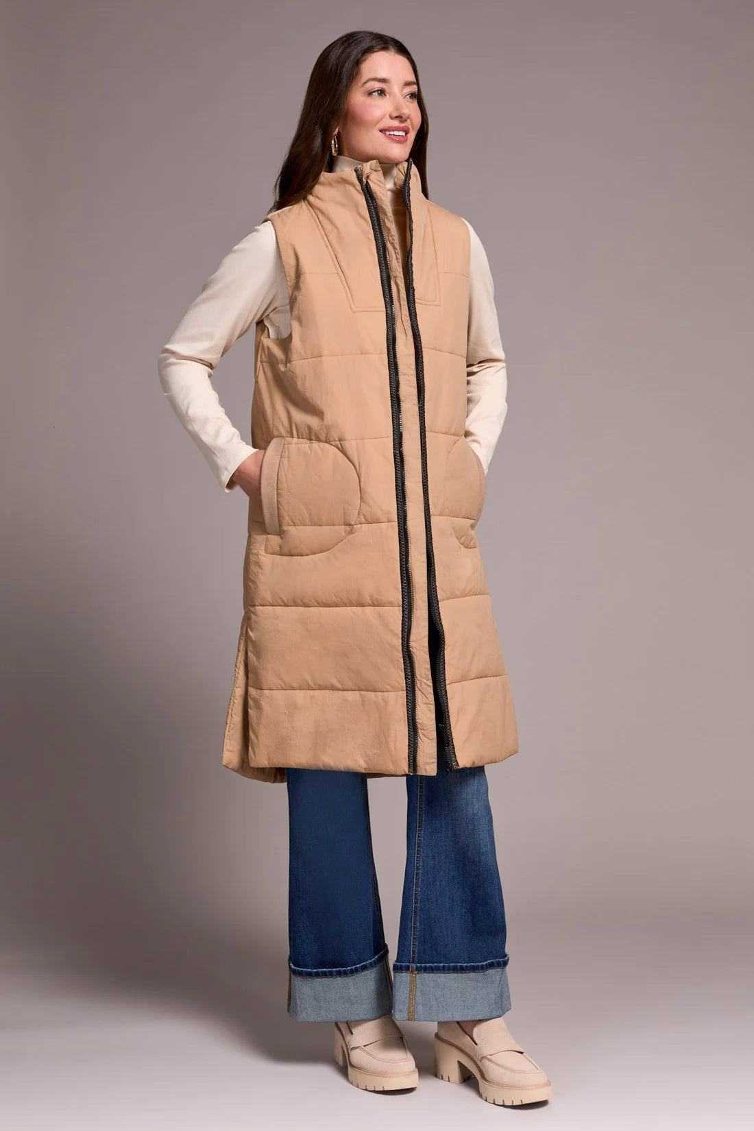 LONG ZIP-FRONT QUILTED VEST-ICE LATTE