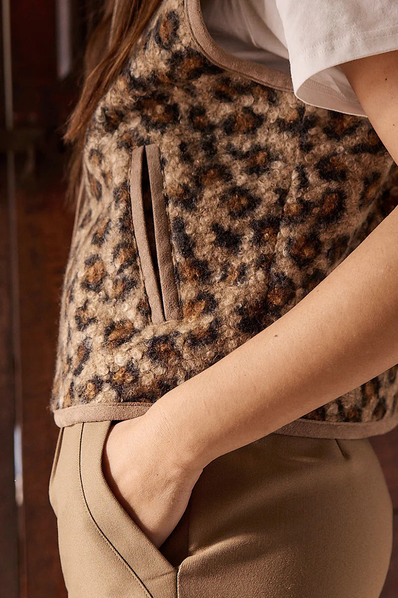 LADIES WOVEN SLEEVELESS VEST