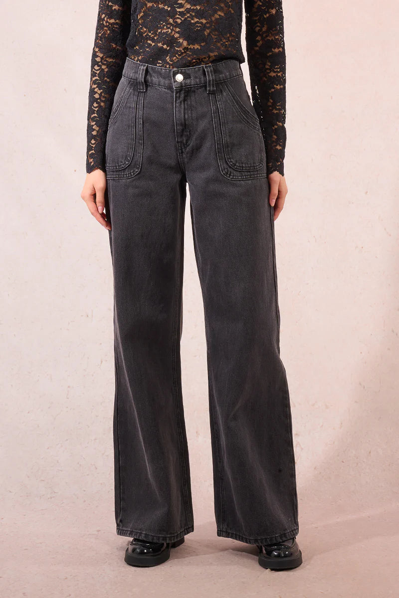 Black Denim/Large Square Pocket