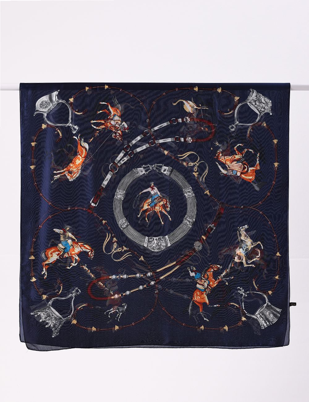 Scarf-Horses