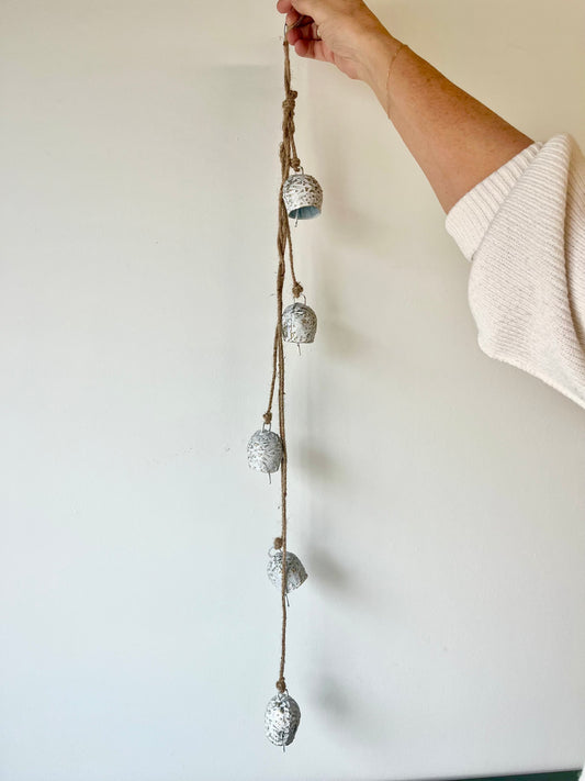 White Cluster of 5 Bells