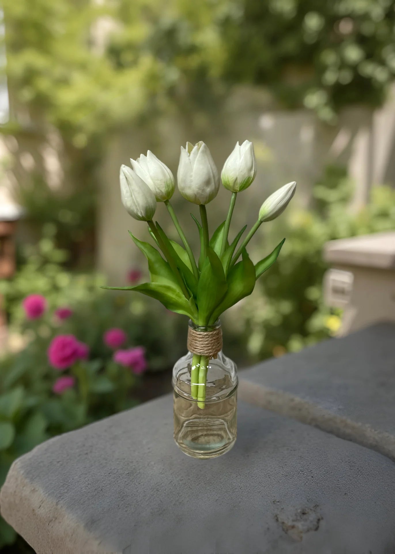 FRESH TOUCH MINI TULIP BUNDLE-WHITE