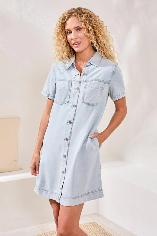 BUTTON FRONT FLOWY DENIM SHIFT DRESS