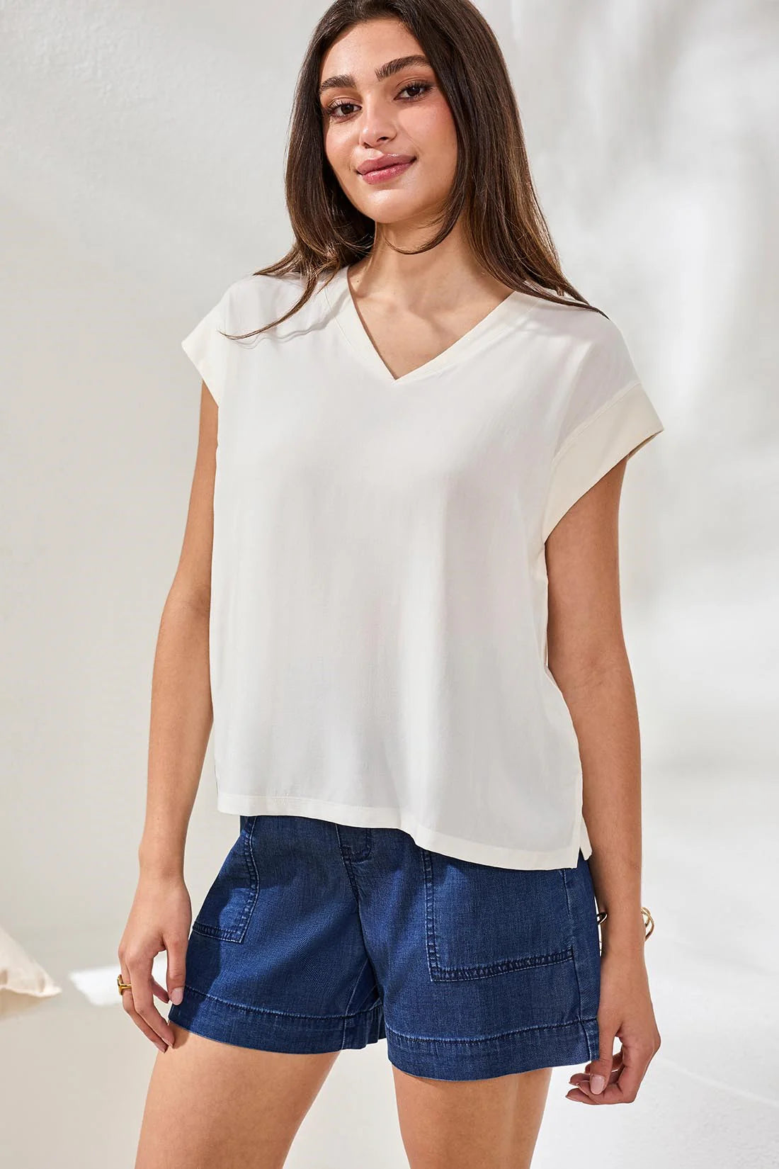 MIXED MEDIA TOP-EGGSHELL