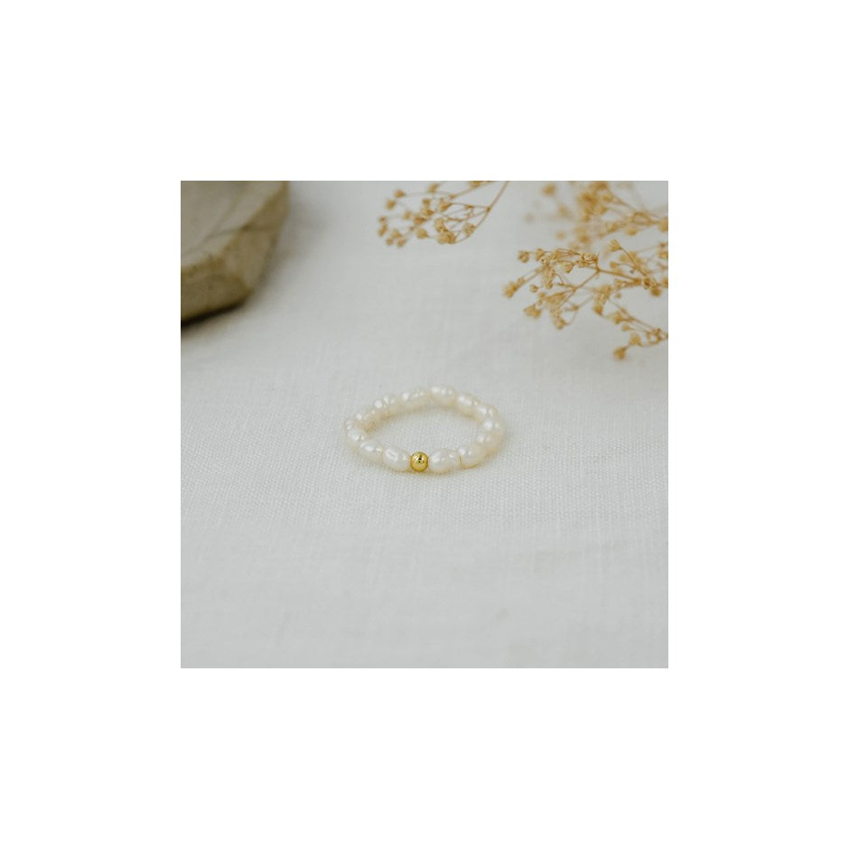 Sweet N Simple Ring - Gold/White Pearl