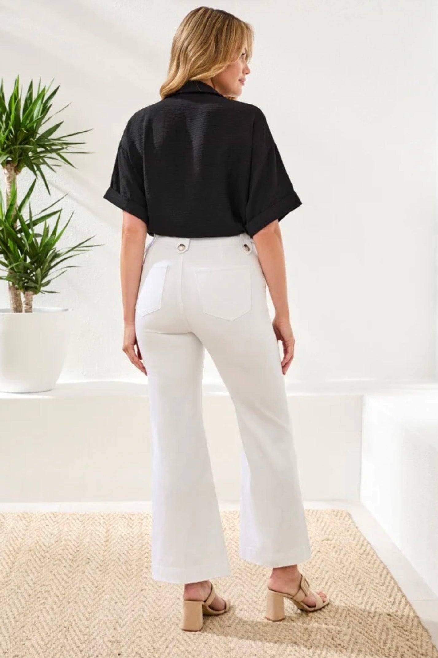 COMFORT STRETCH BROOKE HUGGING PALAZZO-WHITE