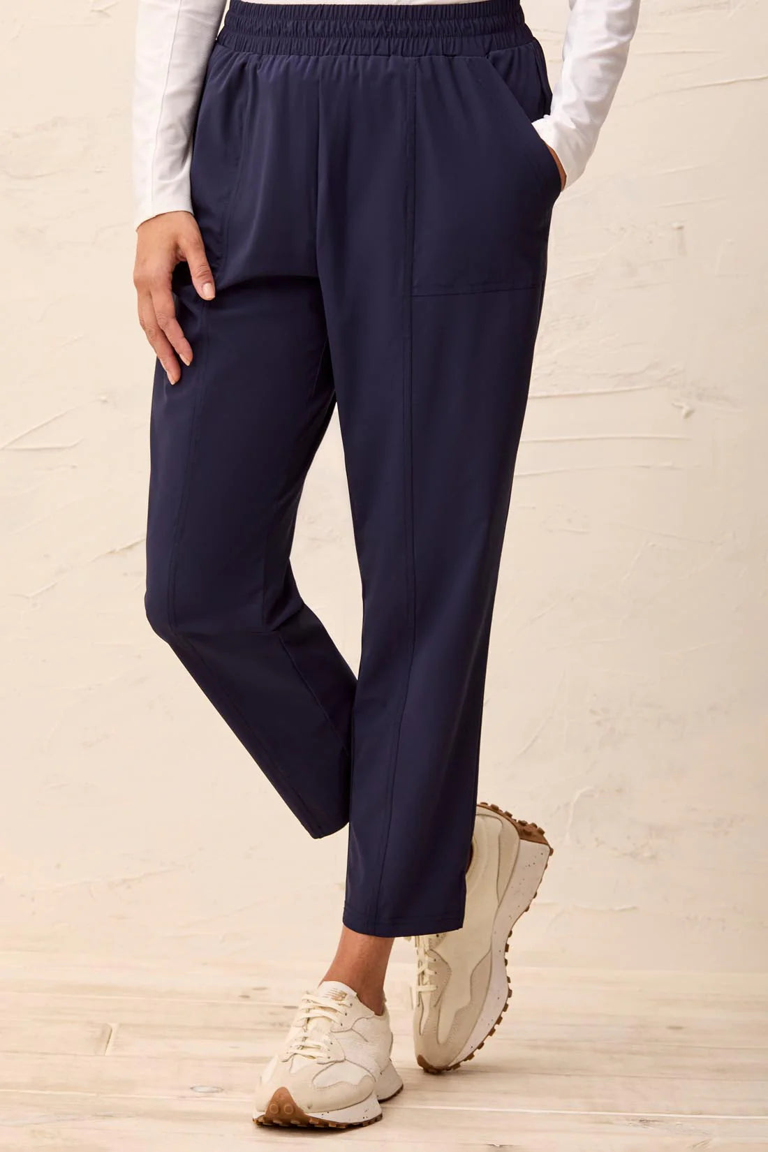 HIGH PERFORMANCE STRETCH PULL-ON PANT-DEEP BLUE