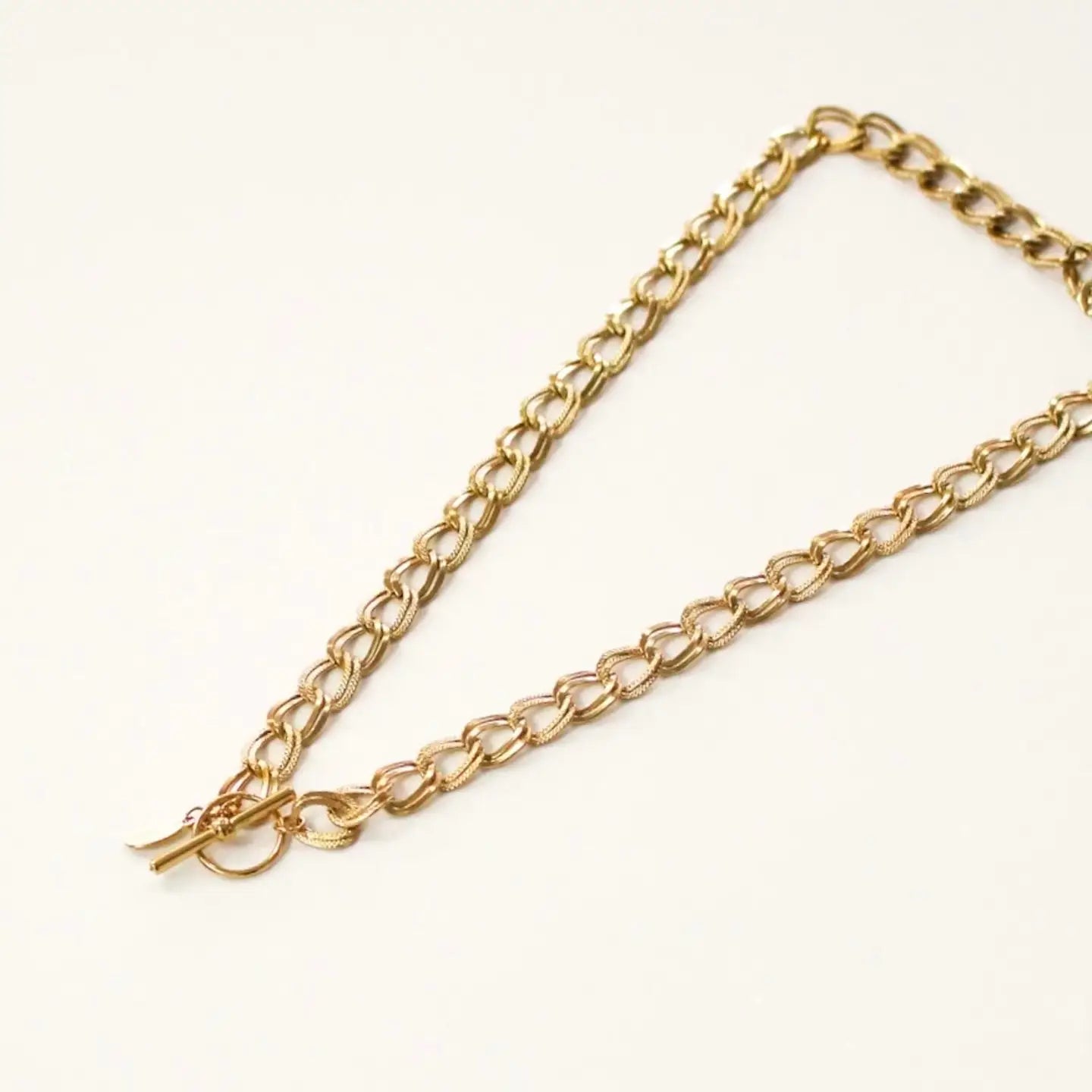 Link Chain w/ Toggle Closure