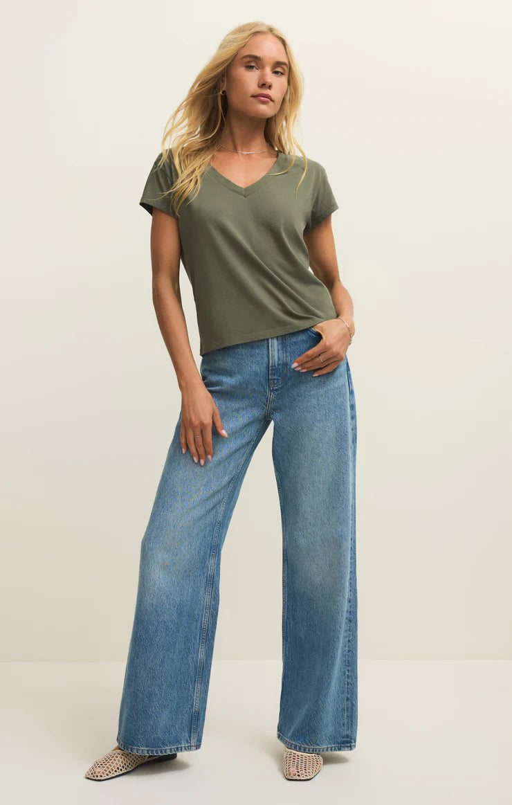 MODERN JERSEY V-NECK TEE-TEA LEAF