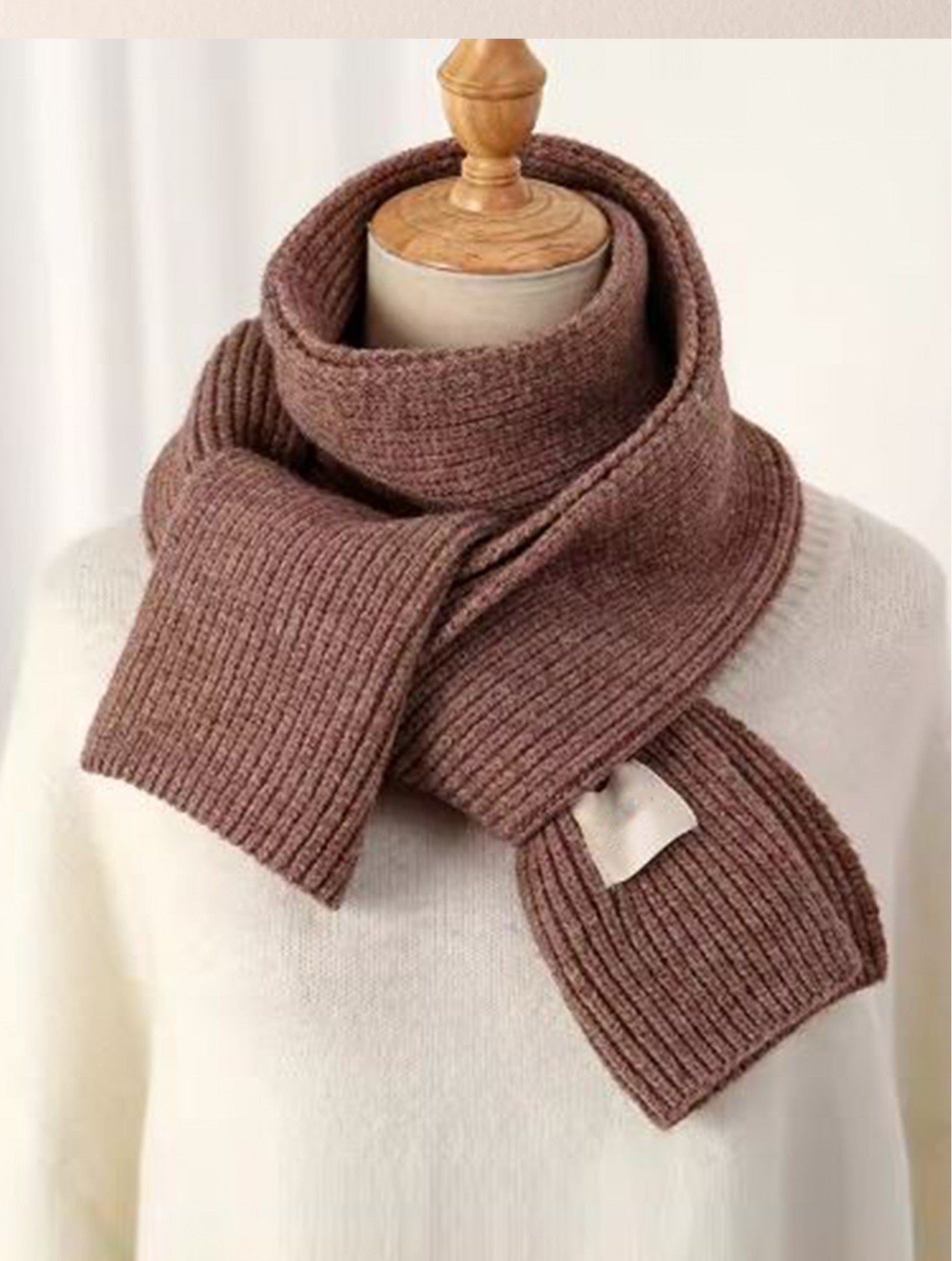 Knitted scarf-Brown