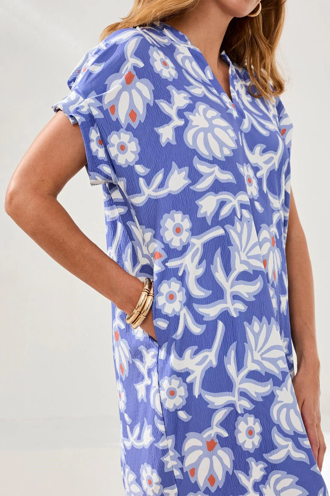 RUFFLE-SLEEVE NOTCH NECK SHIFT DRESS-BAJA BLUE