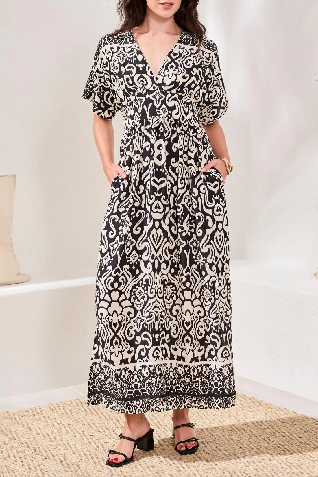 V-NECK EMPIRE WAIST MAXI DRESS
