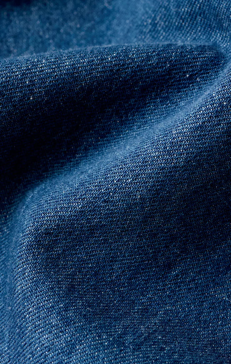 EVERYDAY DENIM BUTTON UP
