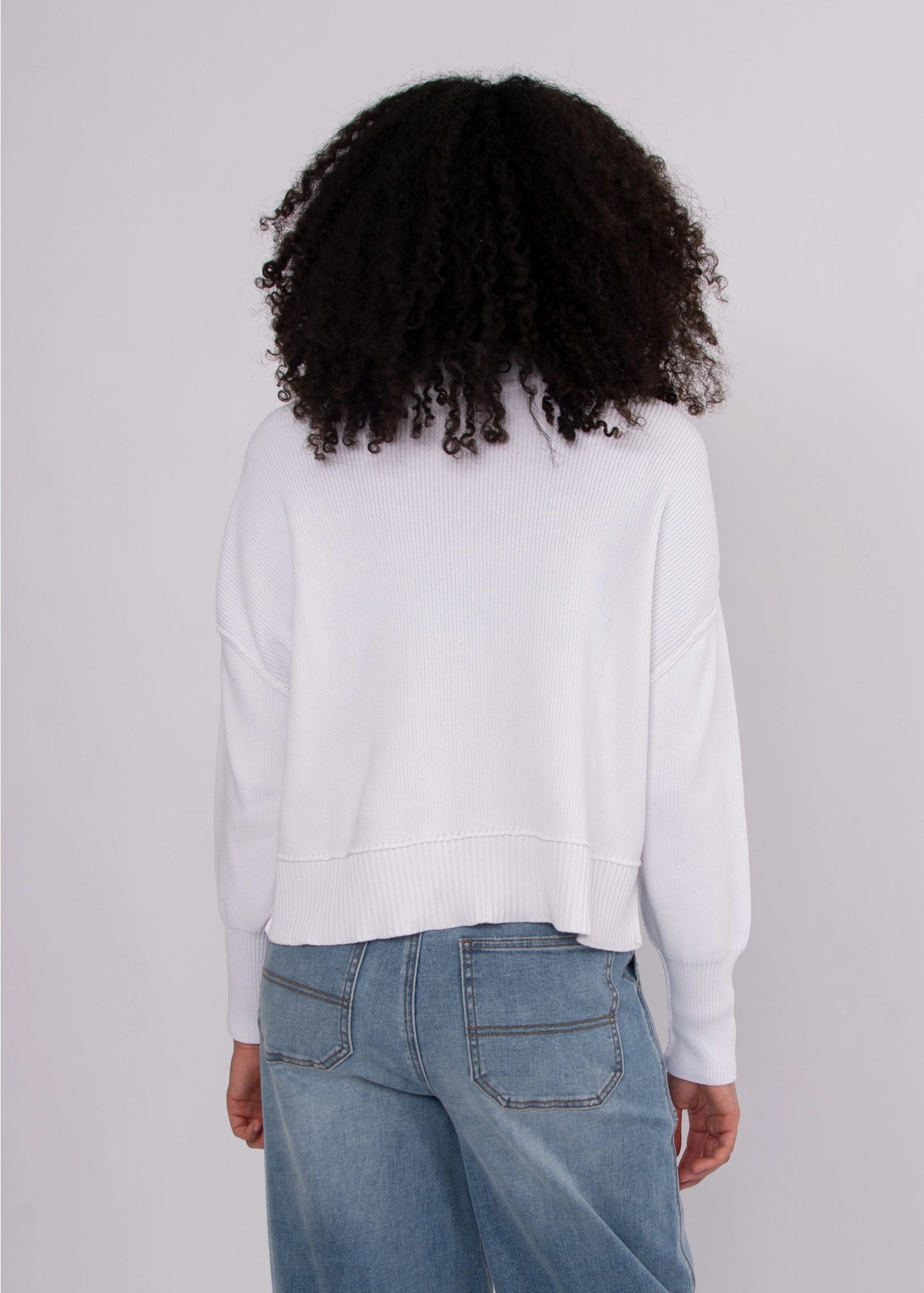 Sumire Long Sleeve V-Neck Cardigan-White