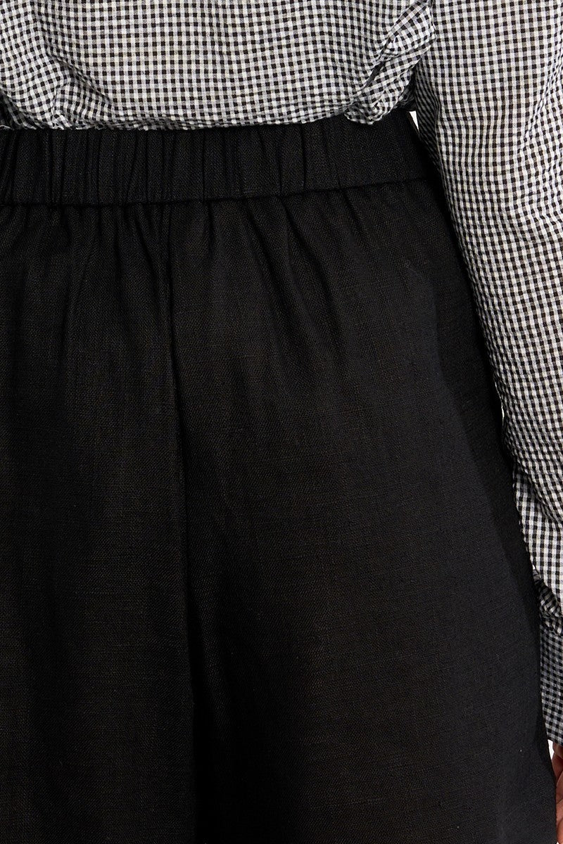 Linen Shorts-Black