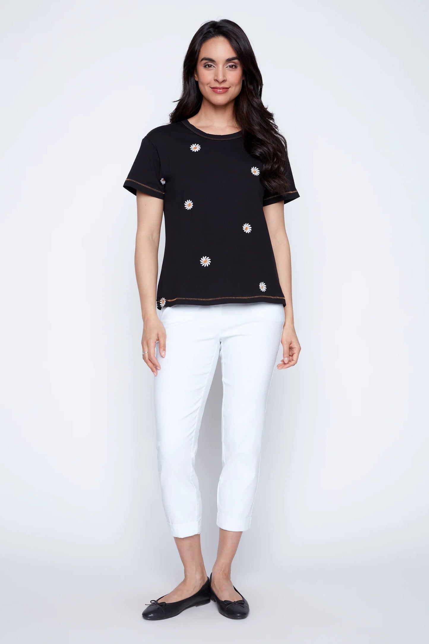 Daisy Embroidered Short Sleeve Knit Top