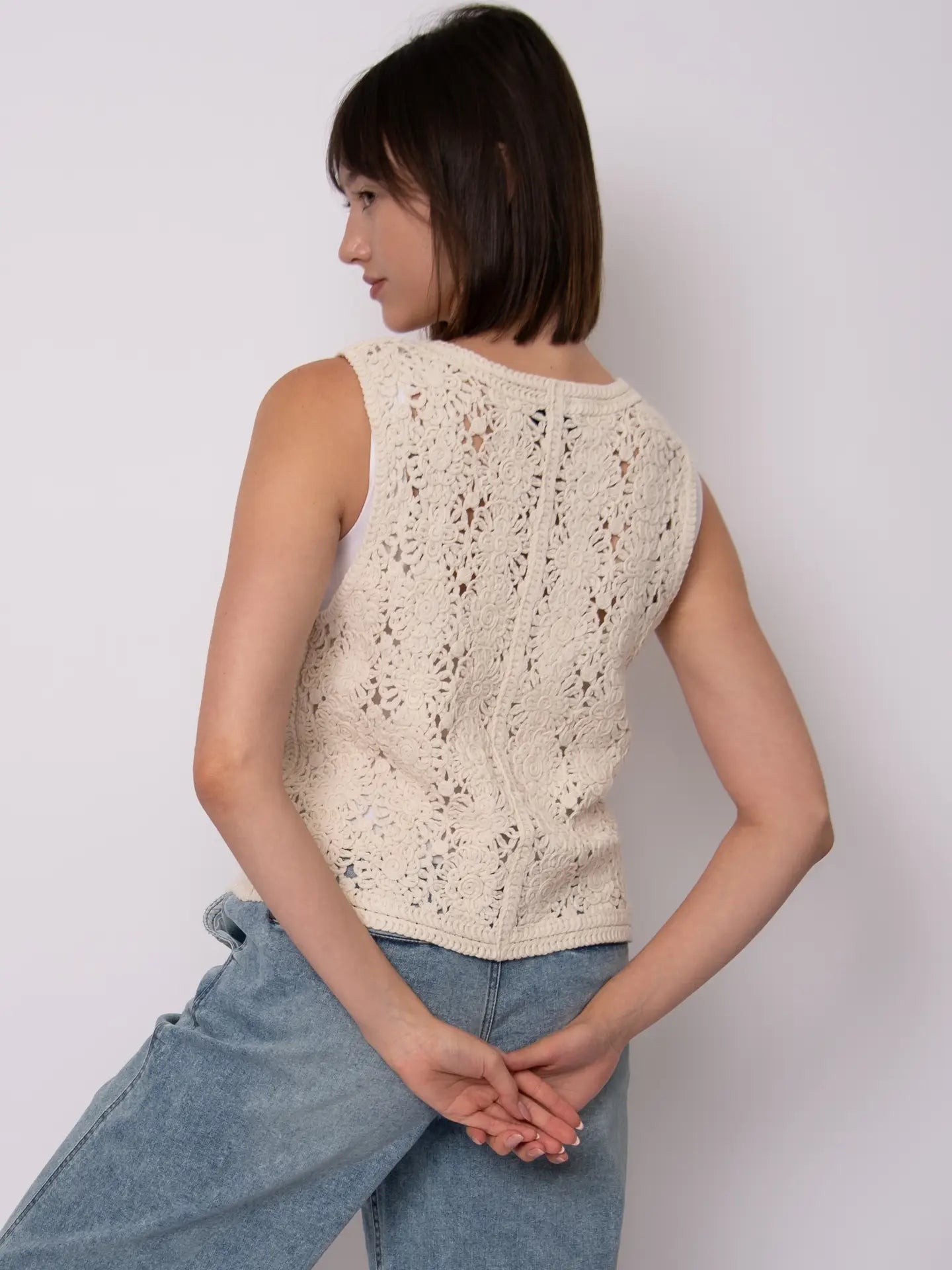 Sloane Sleeveless V-Neck Cardigan