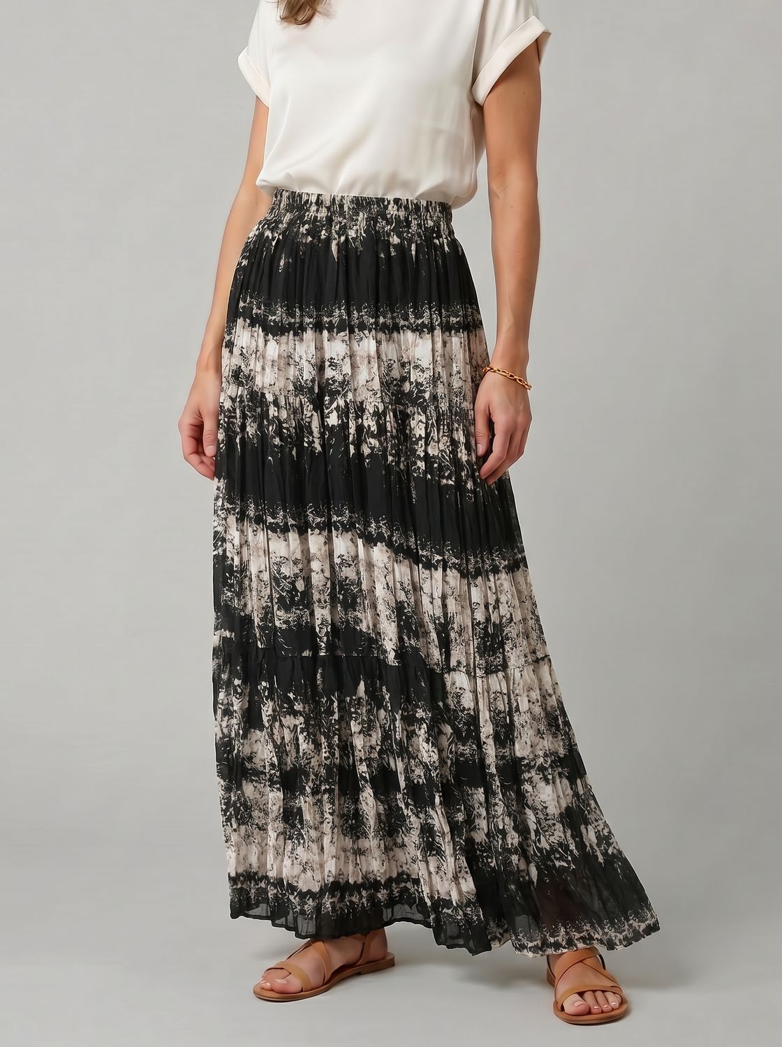 One Size Maxi Skirt-Black/Cream