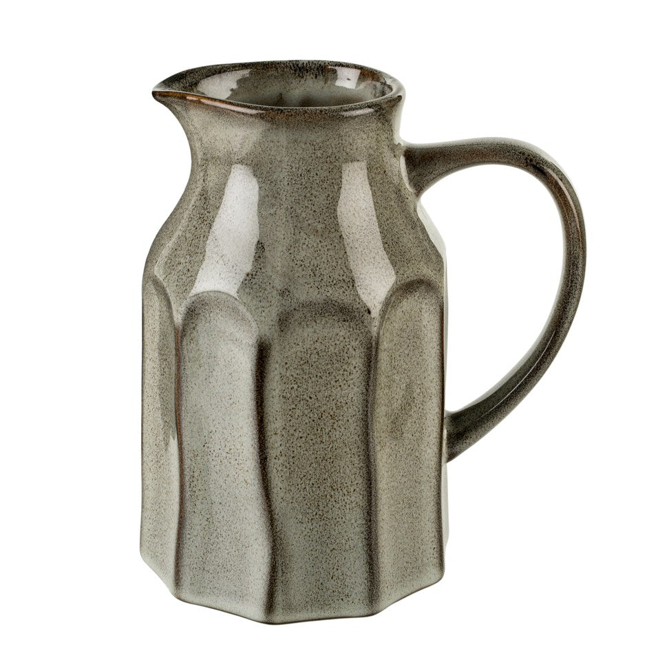 Arlo Pitcher, Stone