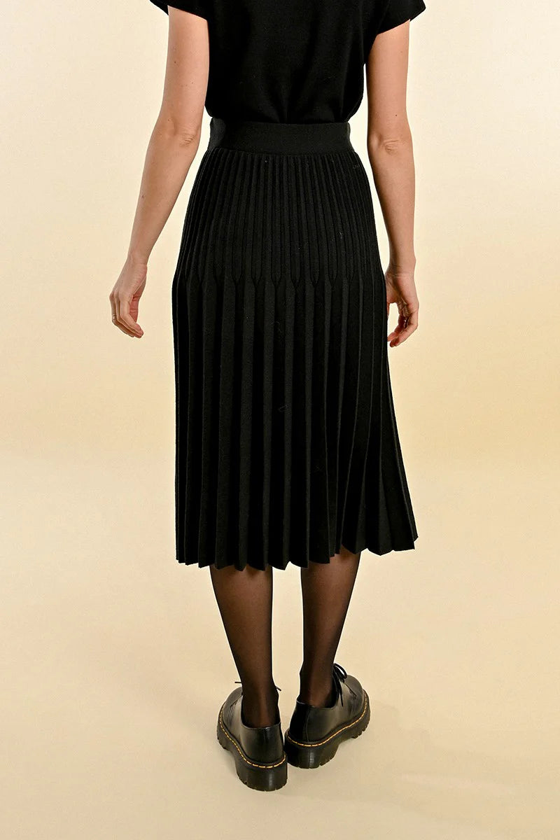 Pleated Midi Skirt-Black(final sale)