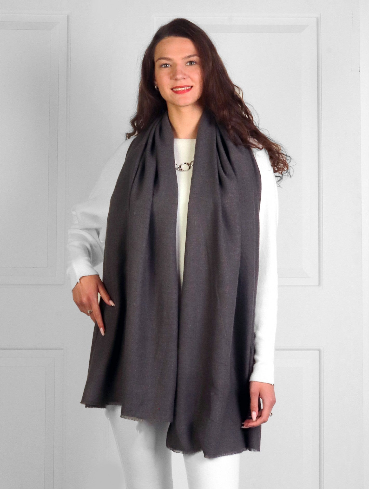 Isla Scarf-Grey