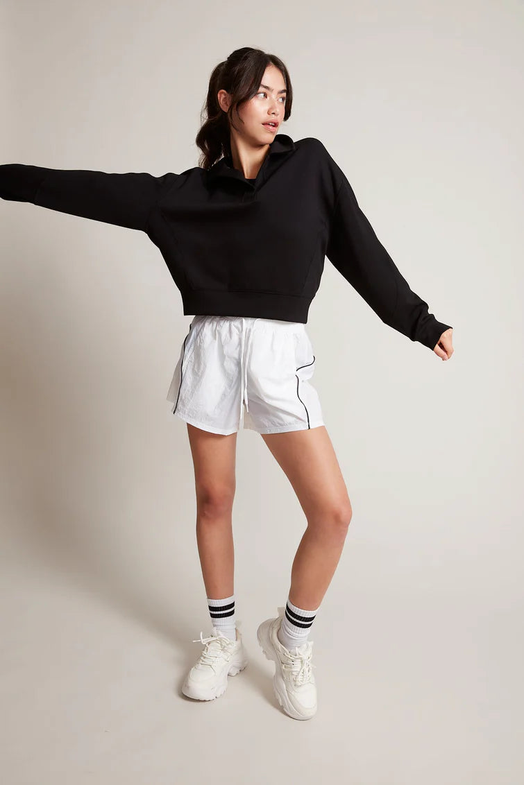 Saddie Scuba Crop Pullover-Black