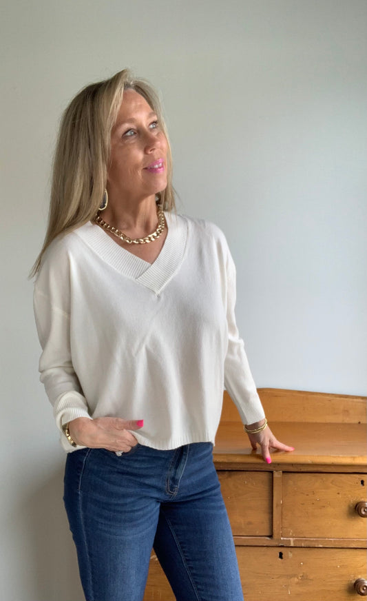 Betula VNeck-Ecru