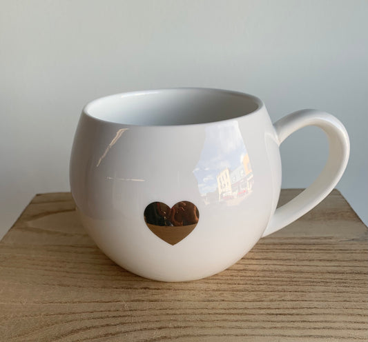 GOLD HEART MUG