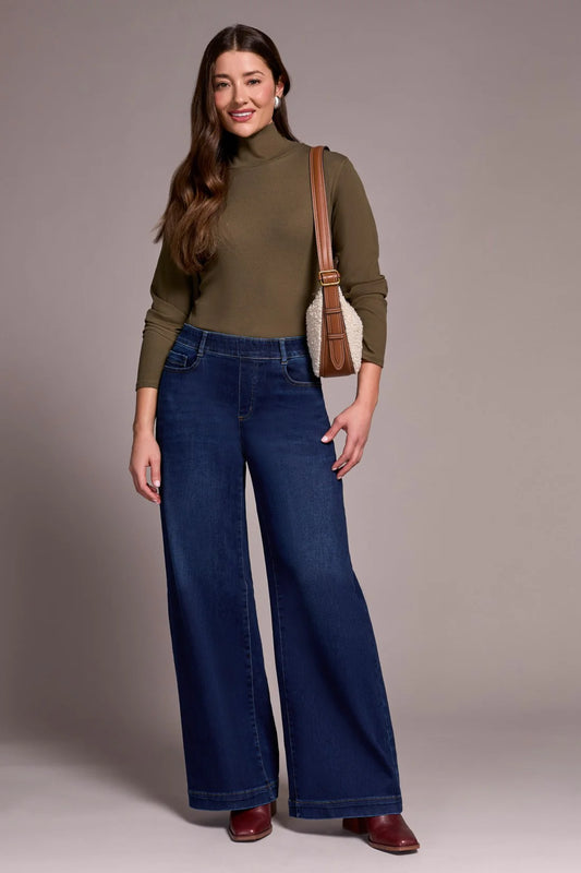 AUDREY BOUNDLESS STRETCH DENIM PULL-ON FLARE JEANS
