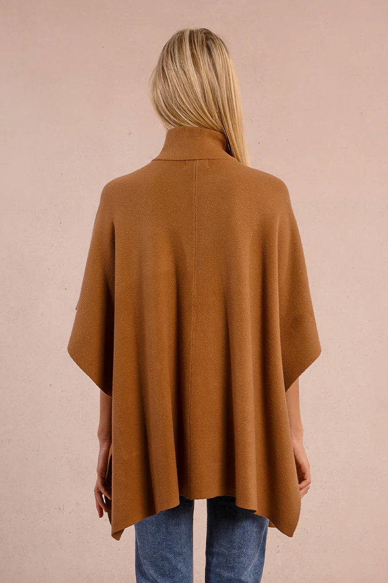 LADIES KNITTED CAPE-CAMEL
